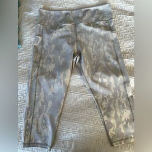 Zyia leggings